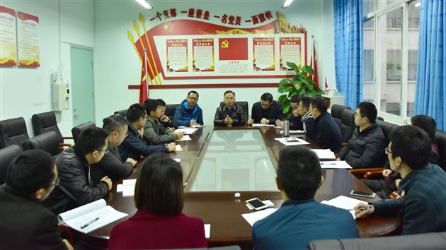 学劳模精神展足球风采——高中部足球学生工作研讨会