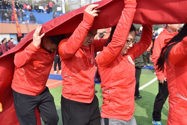 喜报：棠外教职工荣获双流区第十二届教职工趣味运动会团体最高奖