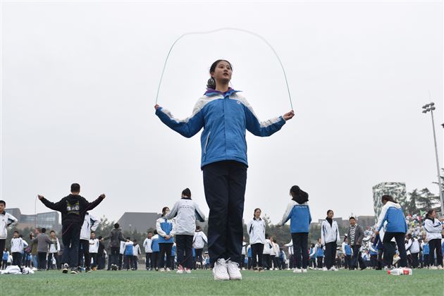 初中部第五届师生集体趣味运动会圆满落幕