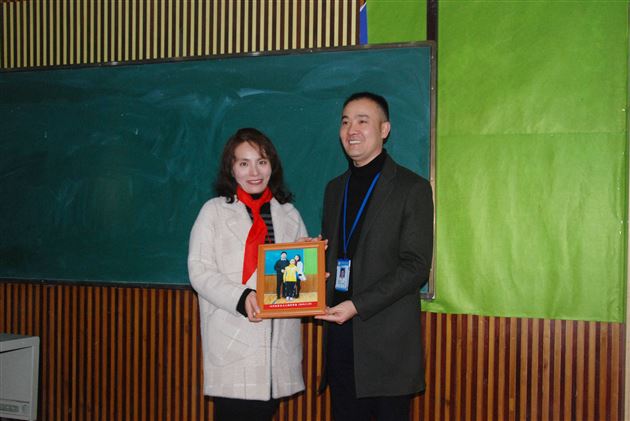 《你好，情绪》——记附小四年级家长义工课堂