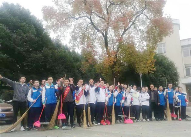 风雨之后，会遇见更美的风景——高2017级2班开展校内社会实践活动