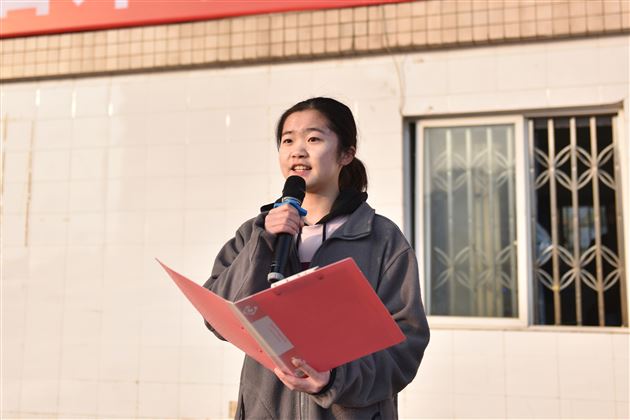 我校隆重举行第十六届外语文化节启航仪式