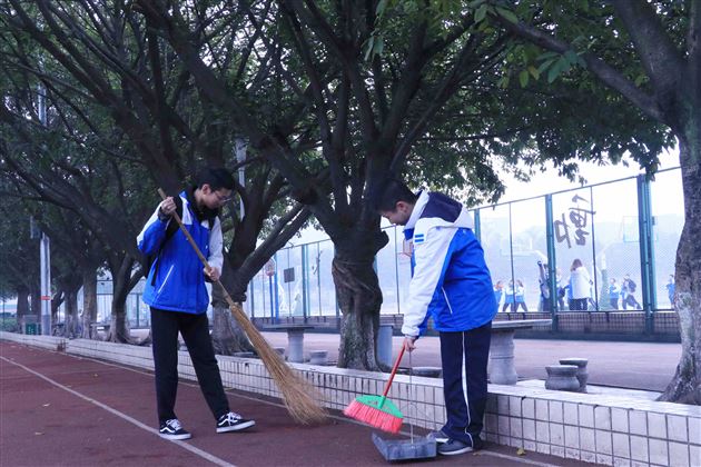 人生在勤惟得美好——高2018级5班校内社会实践活动纪实