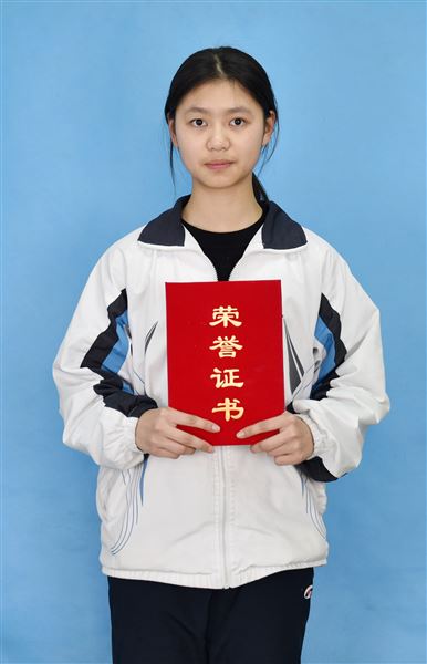 我校在中国第十五届中小学校园影视节中再获三金