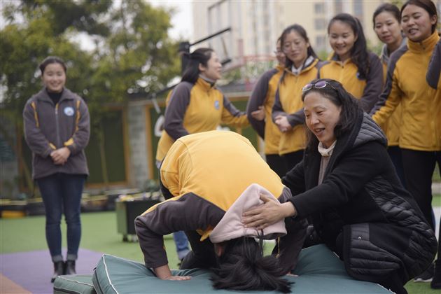 亲如一家，向快乐出发——实验幼儿园工会活动