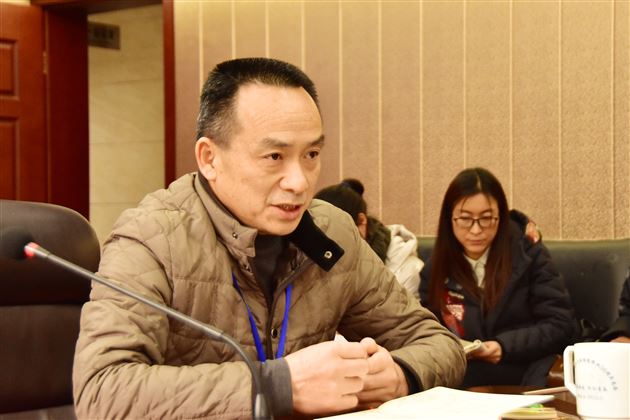 体艺卫处召开“弘扬劳模精神，奋力推进艺体工作再上新台阶”专题会