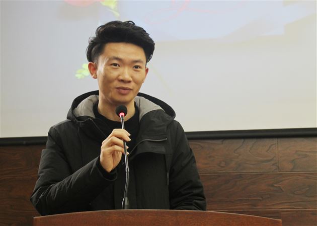 青蓝共成长  幸福同守望