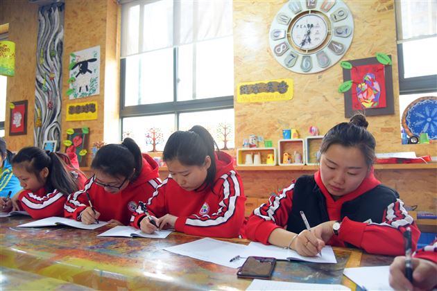 我校实验幼儿园开展传染病防控培训