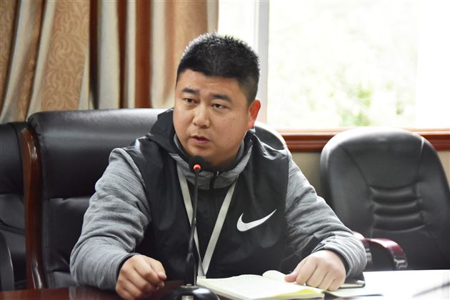 我校体卫艺处召开学习贯彻董事长黄波在全校教职工大会上的重要讲话精神的座谈会
