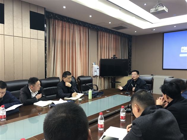 通江县初中学校校长到我校交流访问