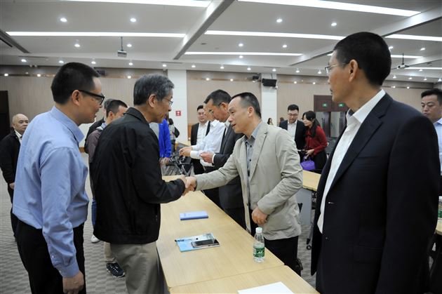 我校参加“蓉港教育人才交流座谈会”活动