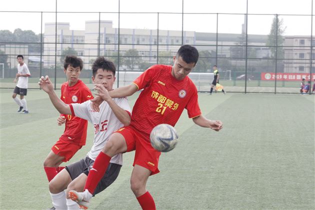 棠外高中男足代表双流区征战成都市第五届高中生综合运动会足球比赛获冠军