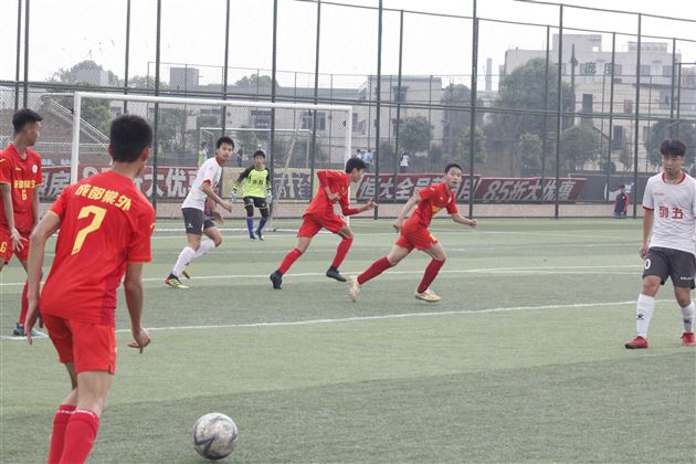 棠外高中男足代表双流区征战成都市第五届高中生综合运动会足球比赛获冠军