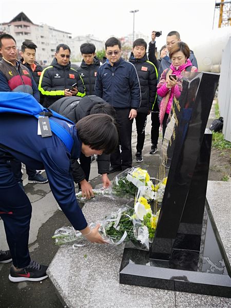 代表中国 兵发世锦赛  力战群雄 挺进十六强——棠外高中男足队代表中国参加2019世界中学生足球锦标赛取得好成绩