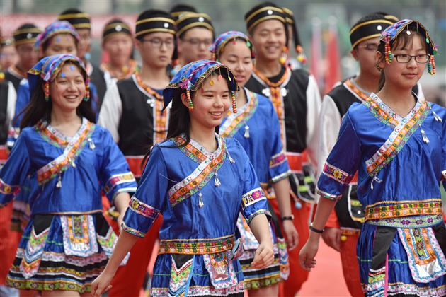 锦绣中华，奋进棠外，青春意气，生命华章——我校高中部第十六届田径运动会精彩呈现