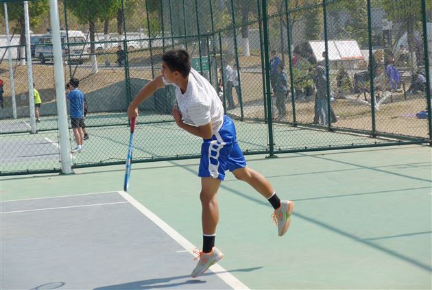 高中单打冠亚军1