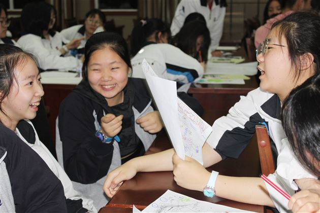 “透视”压力——我校初2016级举行考前心理辅导活动