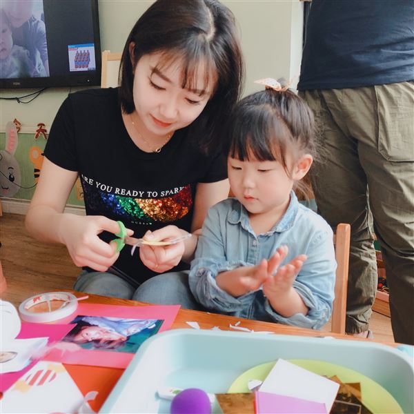 暖暖的母亲节——我校幼儿园举行母亲节活动