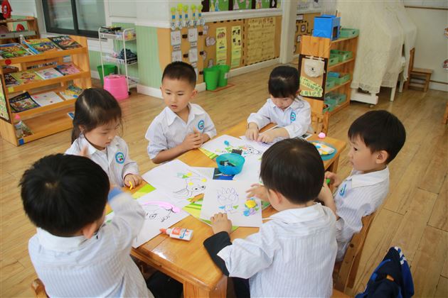 暖暖的母亲节——我校幼儿园举行母亲节活动