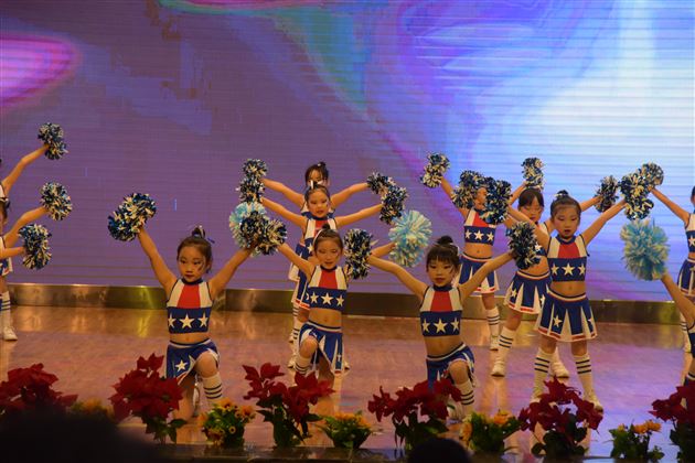 走进幼儿园，认识幼儿园，感受幼儿园——我校实验幼儿园开展婴幼衔接活动