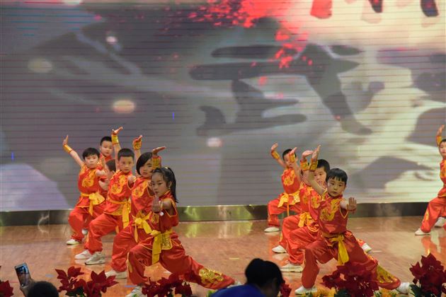 走进幼儿园，认识幼儿园，感受幼儿园——我校实验幼儿园开展婴幼衔接活动