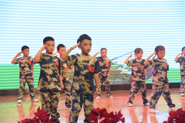 走进幼儿园，认识幼儿园，感受幼儿园——我校实验幼儿园开展婴幼衔接活动