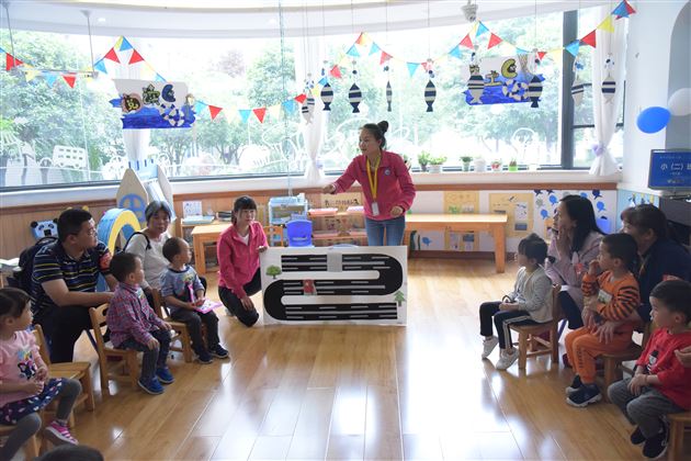 走进幼儿园，认识幼儿园，感受幼儿园——我校实验幼儿园开展婴幼衔接活动