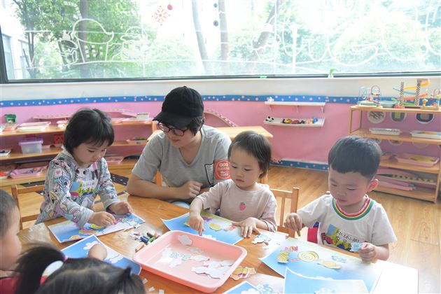 走进幼儿园，认识幼儿园，感受幼儿园——我校实验幼儿园开展婴幼衔接活动