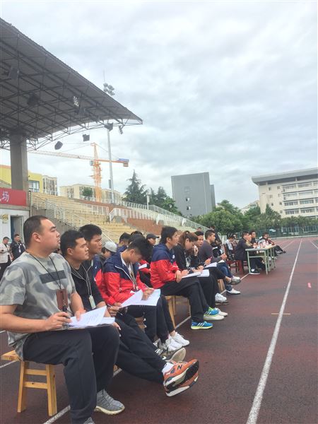 双流区第三届体育与健康“明日之星”总决赛在棠外成功举行，我校选手获一等奖