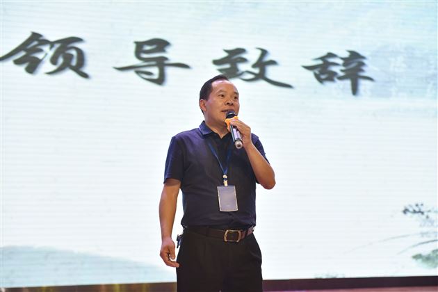 邀你来赴这场盛宴，和你虚度这段时光——棠外高中仁譞文学社第十六届诗歌朗诵比赛