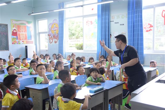 棠外附小我们来啦——我校实验幼儿园开展幼小衔接系列活动