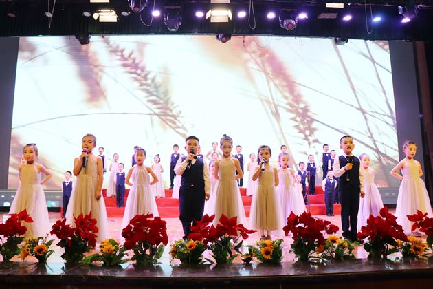 成长、感恩、追梦——棠外实验幼儿园2019届毕业庆典