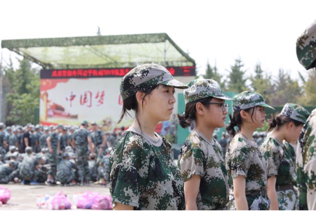 少年强则国强 棠外学子露锋芒——记高2019级新生军训