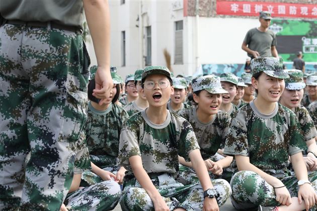 少年强则国强 棠外学子露锋芒——记高2019级新生军训