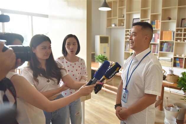 我校成功接待哈萨克斯坦努尔苏丹市中学师生来川访问代表团一行