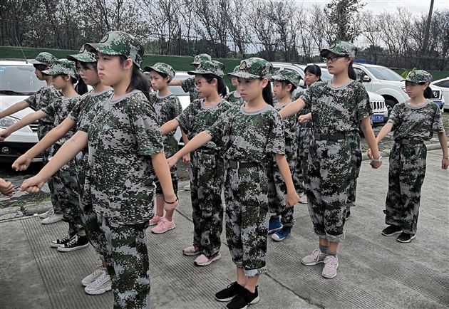 棠外博骏展雄姿 虎贲云集似雄狮——棠外初一迷彩少年成长记