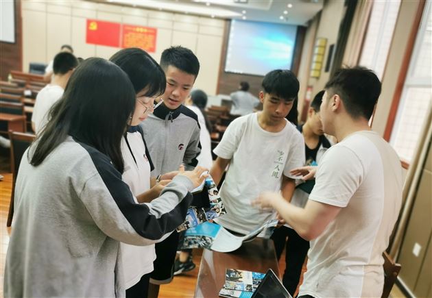 搭建交流平台 助力海外留学——美国名校招生官、优秀学长经验分享会实录