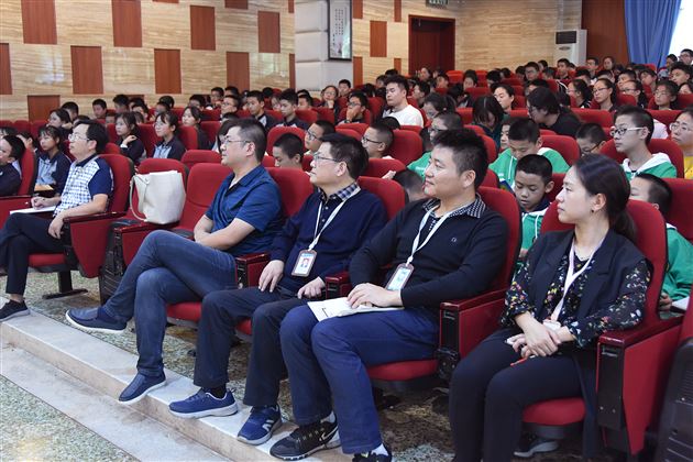 著名儿童文学作家李牧雨莅临棠外开展讲座活动