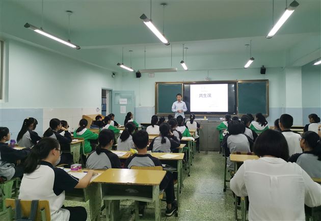 读写共生 笔下生花——第二期“仁譞文学社”小作家营开班啦