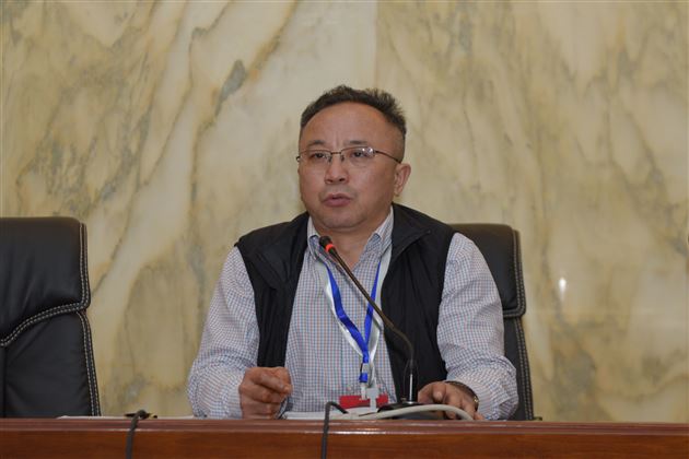 上下求索寻教育真义 坦诚交流开教育新篇——我校高中部召开教育工作会