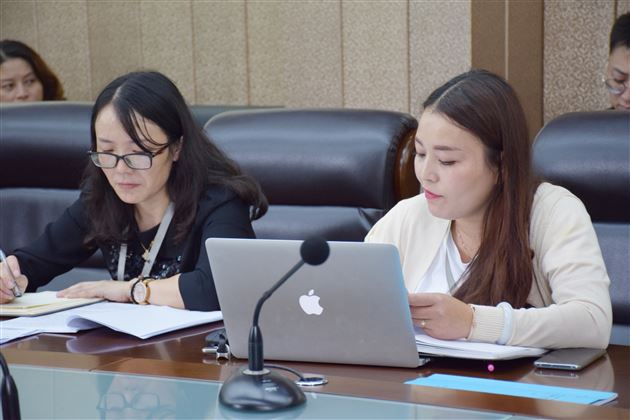 课题引领，开启科研新航程——我校高中开展课题培训会