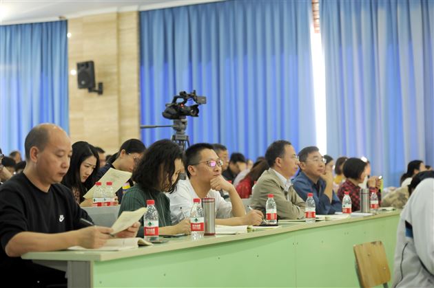 以“地”为题，以“理”相聚，共探地理之妙，共研高考之道——成都市2019年高三地理分科会在棠外成功举行 