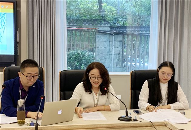 语文路漫漫其修远，吾与同行人共求索——高中语文教研组召开教研专题会议