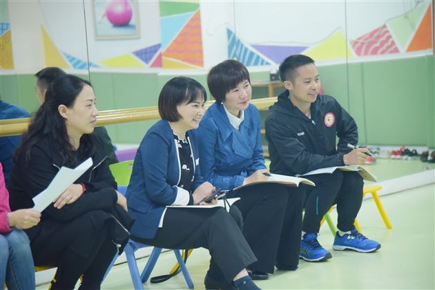 聚焦问题 解决问题——记棠外实验幼儿园区级课题开题报告会