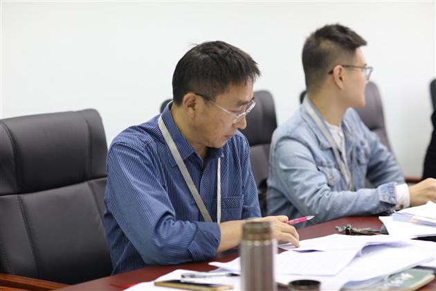 以教育科研促进教师成长——记“王济名师工作坊”第七次会议