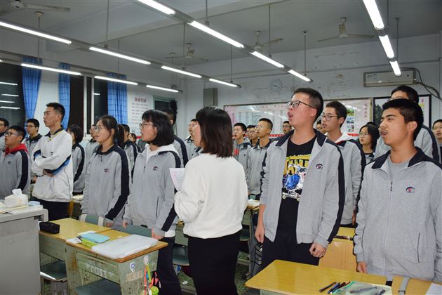 群策群力 携手成长——记棠外高2019级班会课大赛