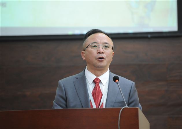 高中校长杜宗平讲话