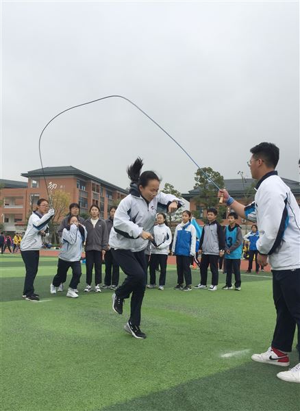 喜报：棠外初中代表队在双流区集体项目运动会上斩获骄人成绩