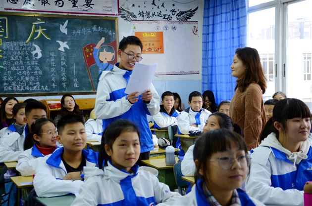 悦读伴成长  书香润校园——记2019年成都市未成年人天府文化进校园活动棠外专场