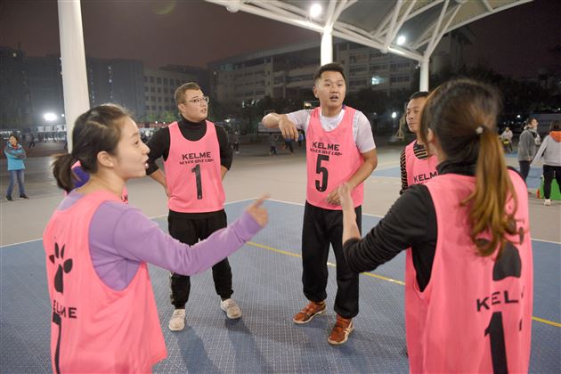 志同道合 快乐悠然——我校教职工气排球兴趣小组“全明星”邀请赛顺利举办